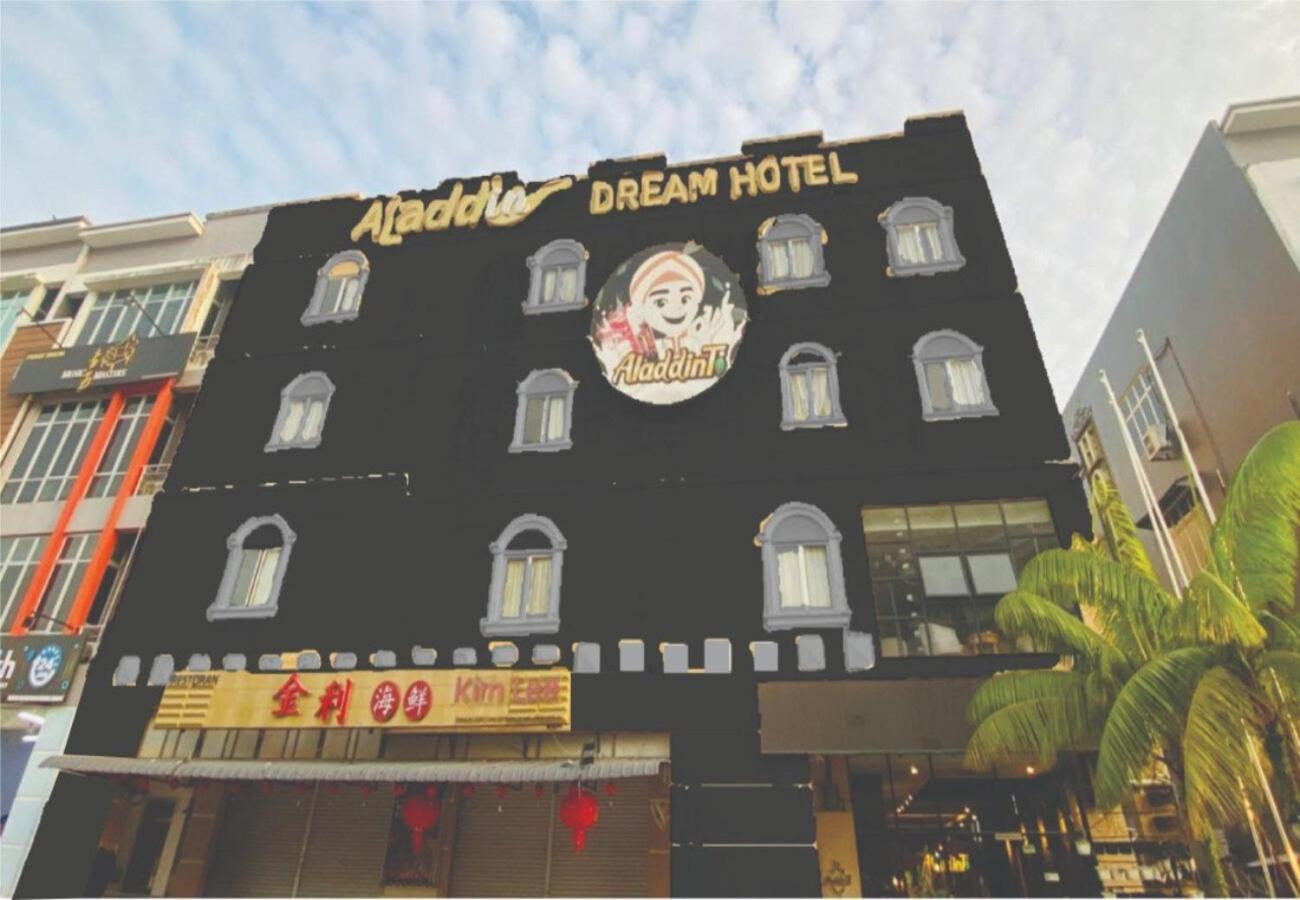 Aladdin Dream 3* Johor Bahru